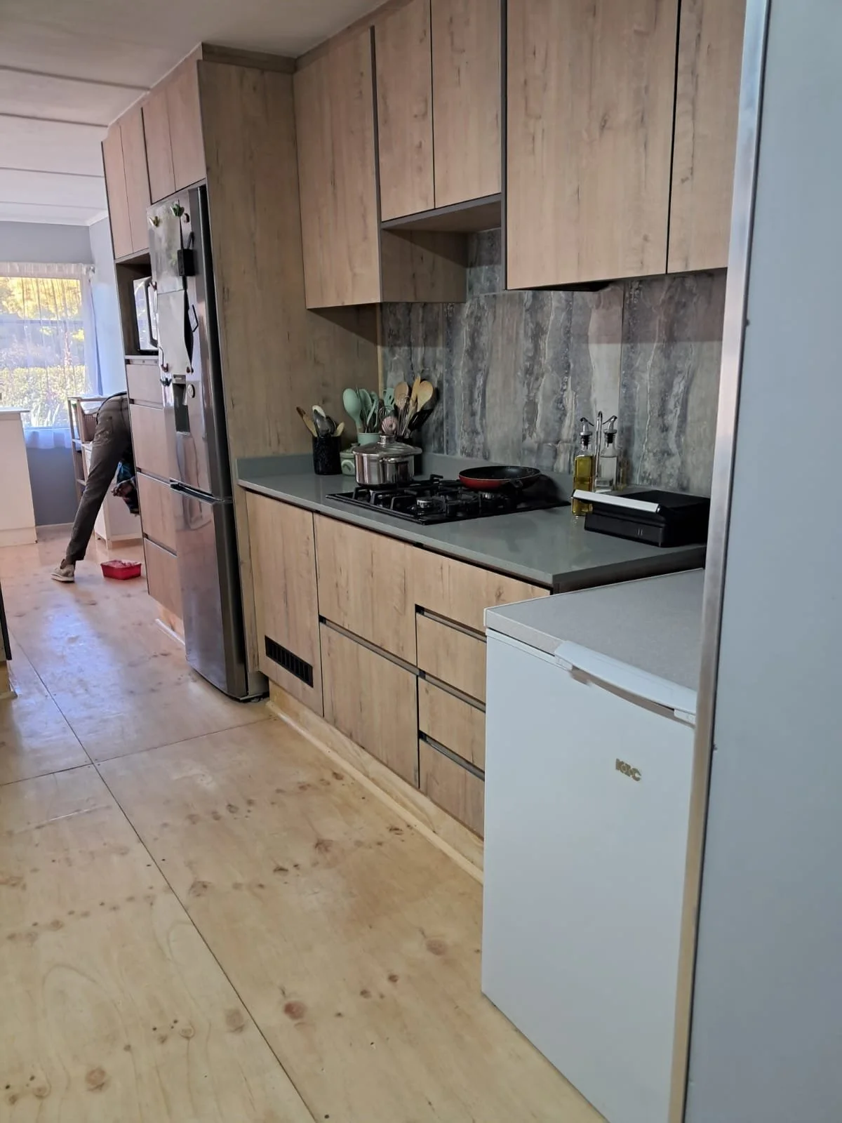 Completed modern kitchen project